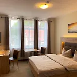 Zum Alten Faehrhaus Guest house Rostock