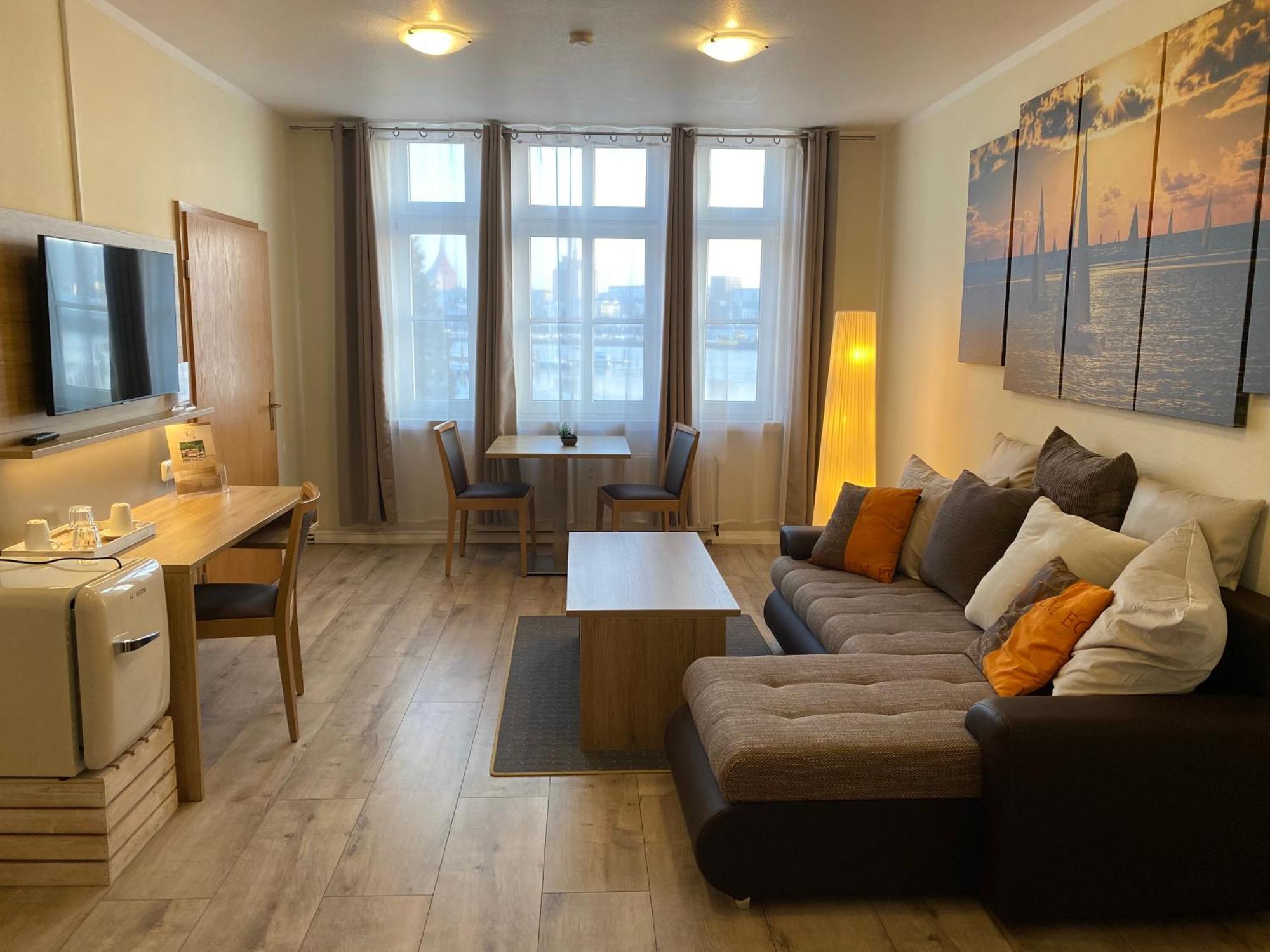 Zum Alten Fährhaus 3*